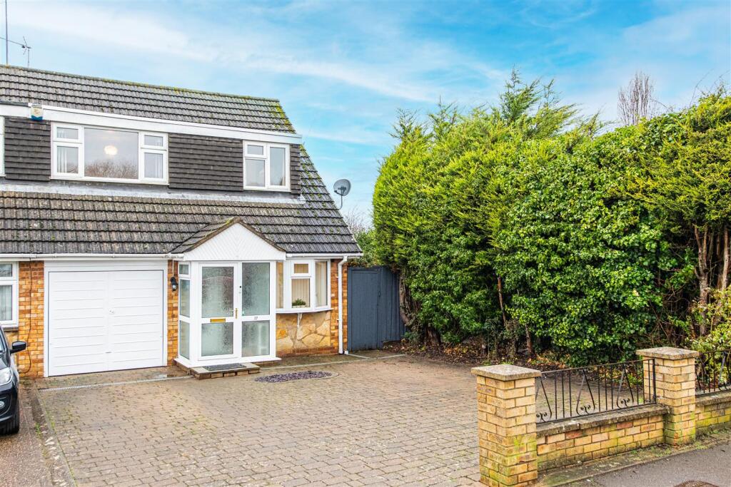 Main image of property: Fitzwilliam Drive, Barton Seagrave