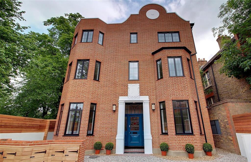 Main image of property: Elers Road, Ealing, London, W13 9QD