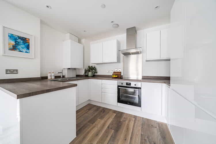 Apartment in Bracknell - View 6