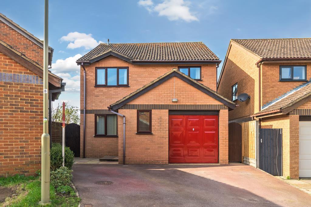 Main image of property: Langdale Road, Thame, OX9