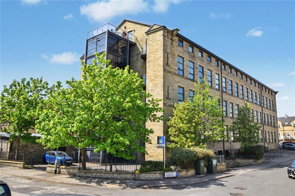 Main image of property: Cavendish Court, Drighlington, Bradford, West Yorkshire
