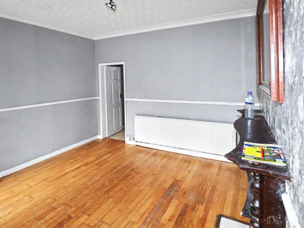 House in Oldham - View 2