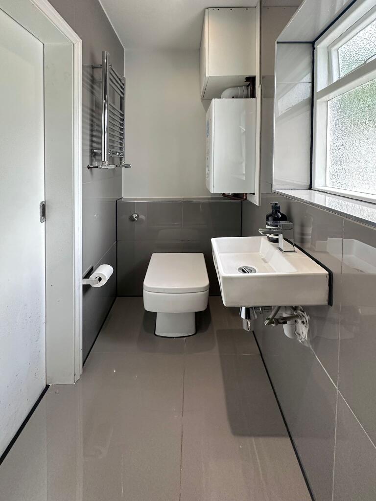 House in London - View 4