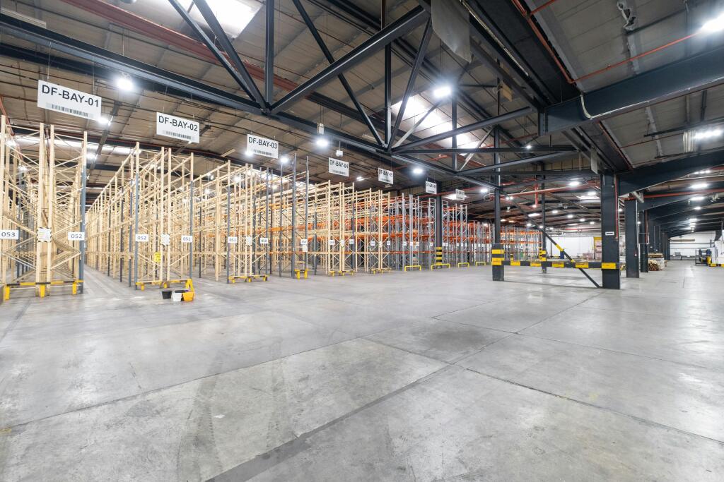 internal imagery - BT warehouse-.jpg