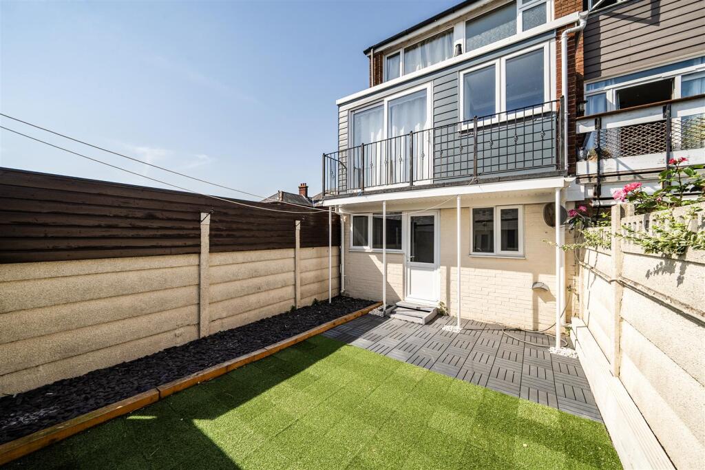 Main image of property: St. Thomas's Road, Hardway, Gosport