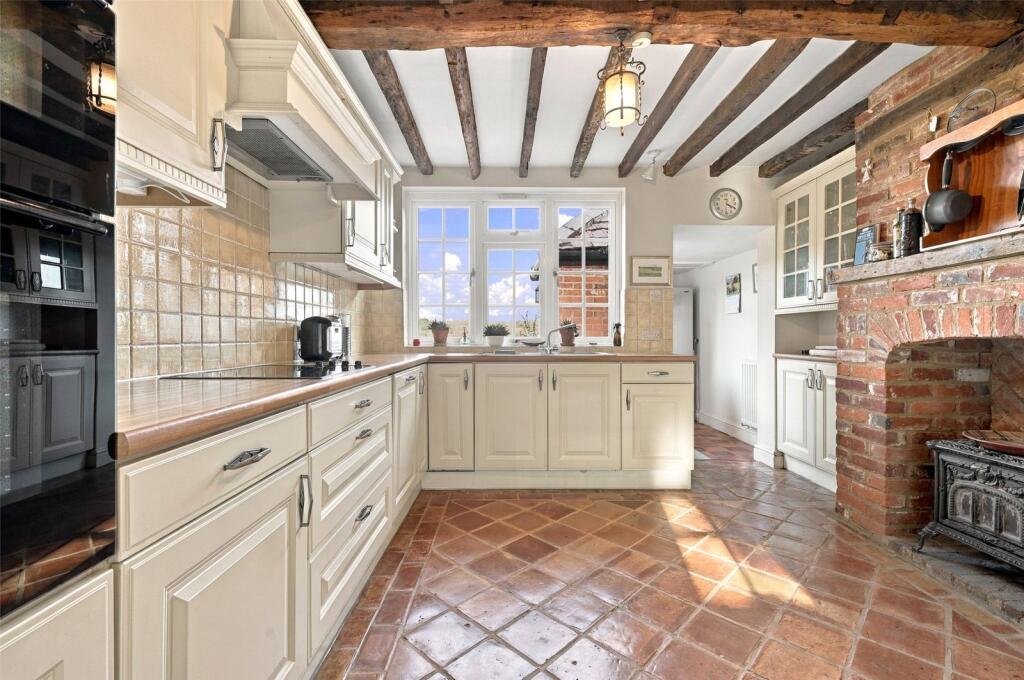 House in Stevenage - View 5