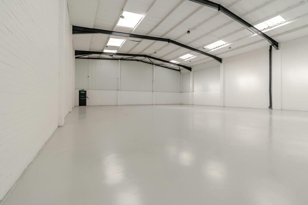 8688663-interior06-800.jpg