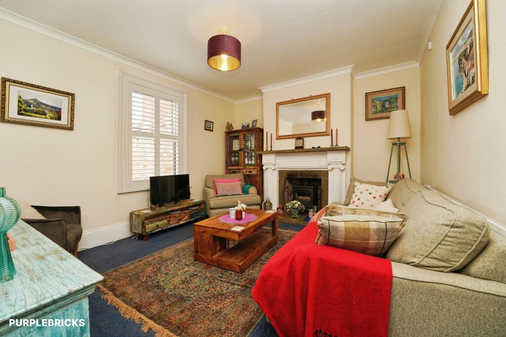 House in Leominster, Herefordshire - View 4
