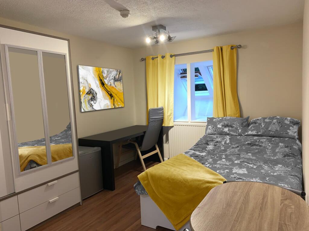 Main image of property: Geddington Road, Corby, NN18