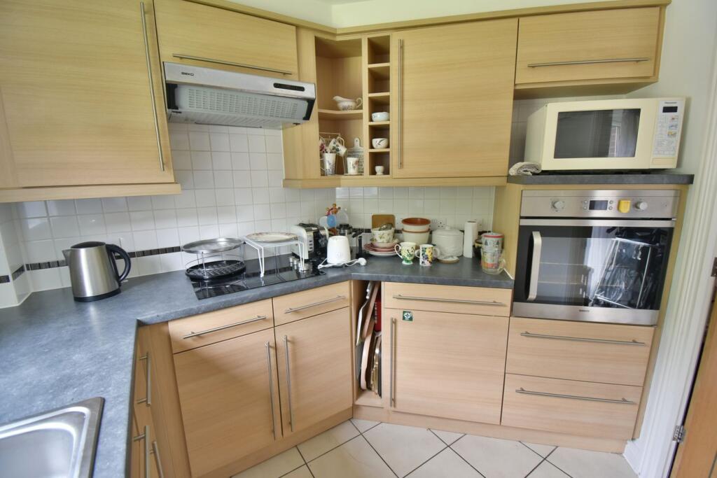Apartment in Ferndown - View 5