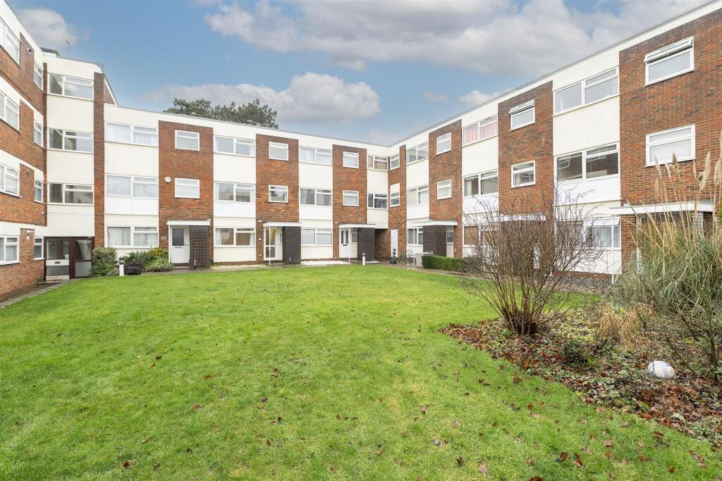 Main image of property: Carlton Road, Harpenden