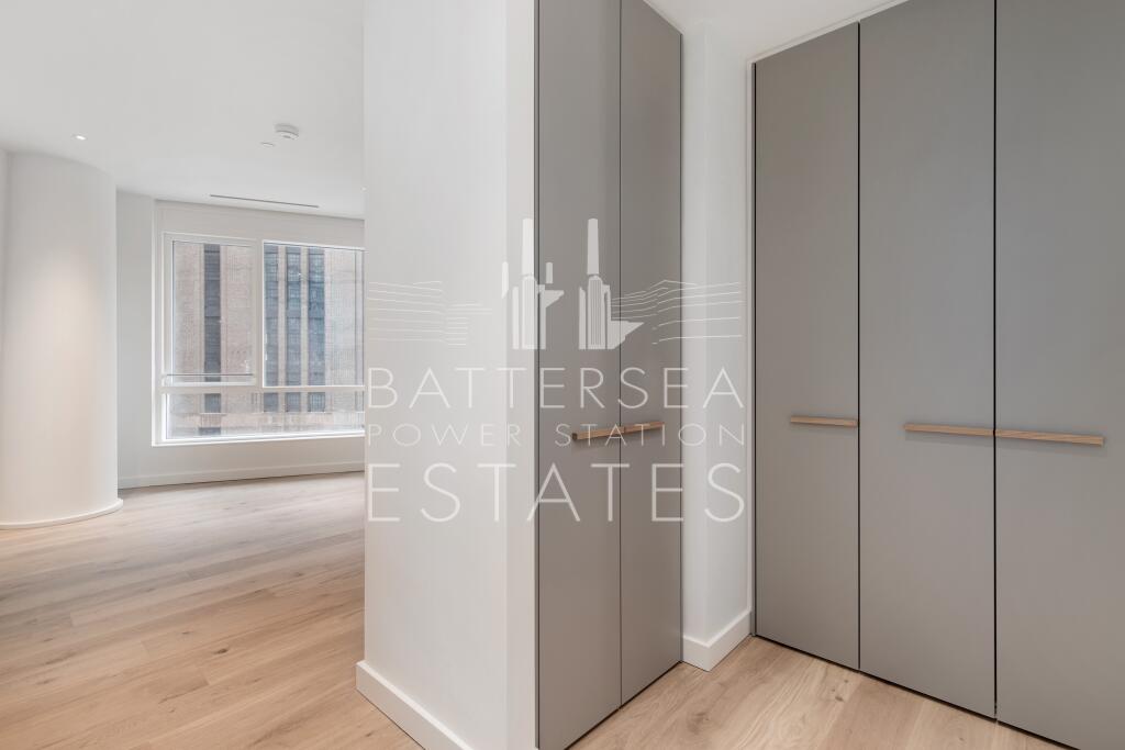 Apartment in London - More
