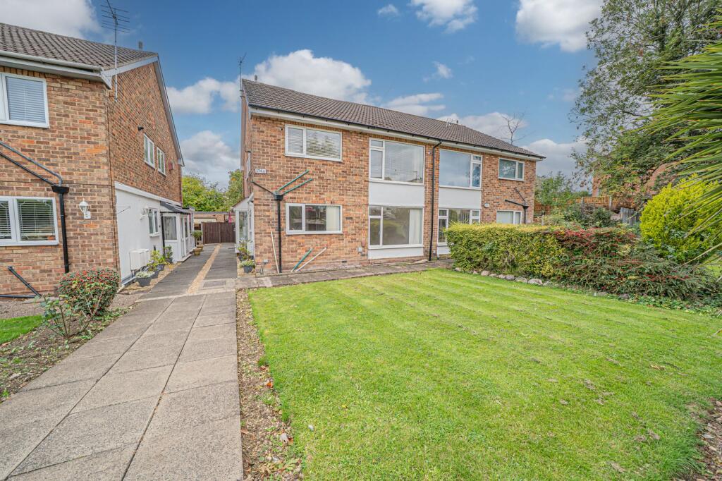 Main image of property: Barn Lane, Olton, B92