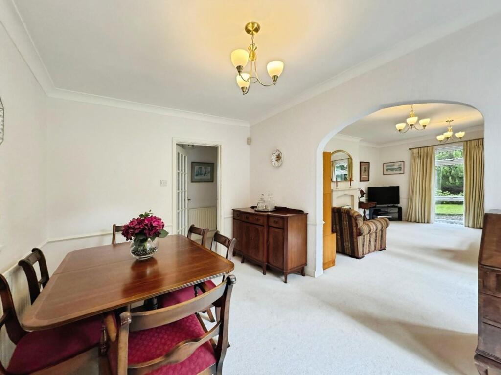 Hurst Lea Court, Alderley Edge, SK9 photo 2