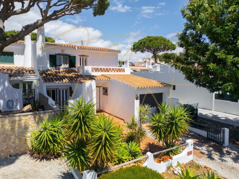 Main image of property: Algarve, Quarteira
