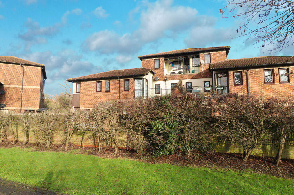 Main image of property: The Gallops, Langdon Hills, Basildon, SS16