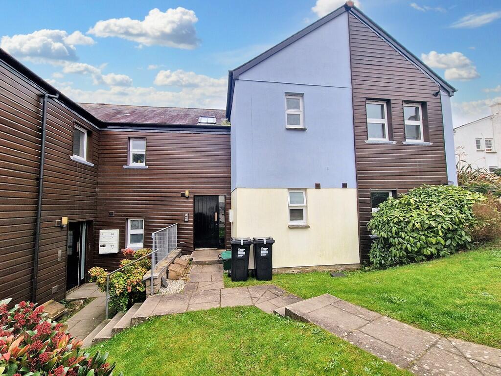 Main image of property: Calver Close