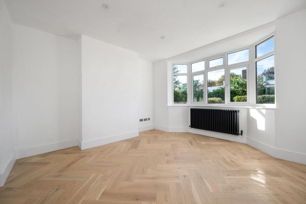 House in Langham - View 4
