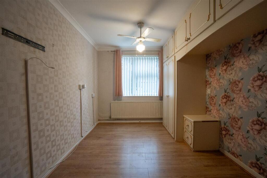 Apartment in Birmingham - More