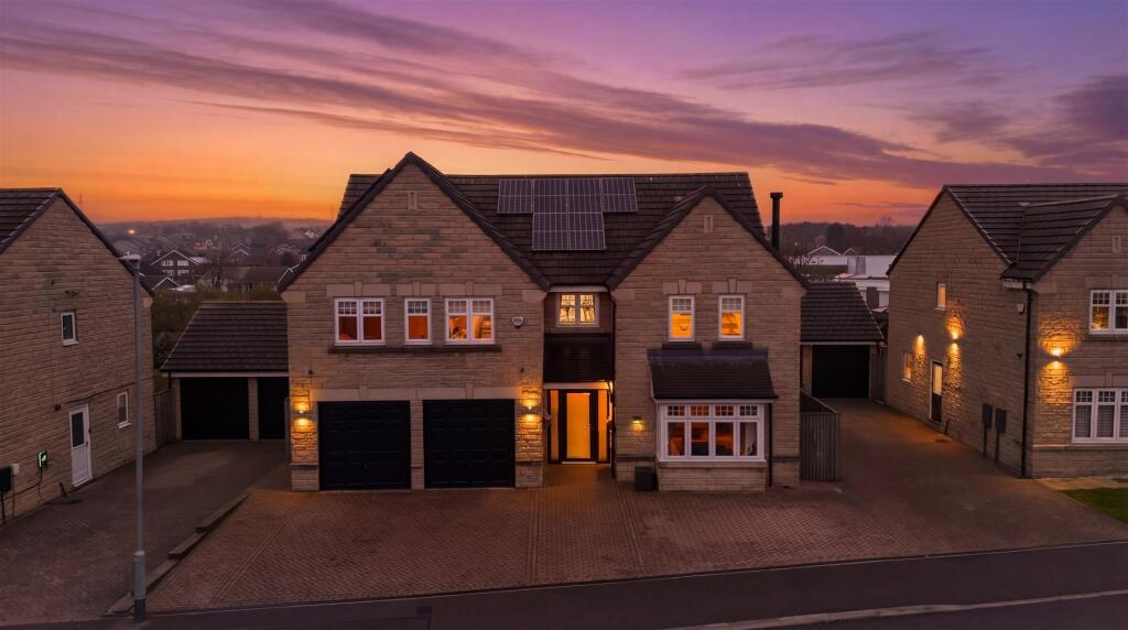 Main image of property: 21 Moorbank Drive, Shelf, Halifax, HX3 7DT