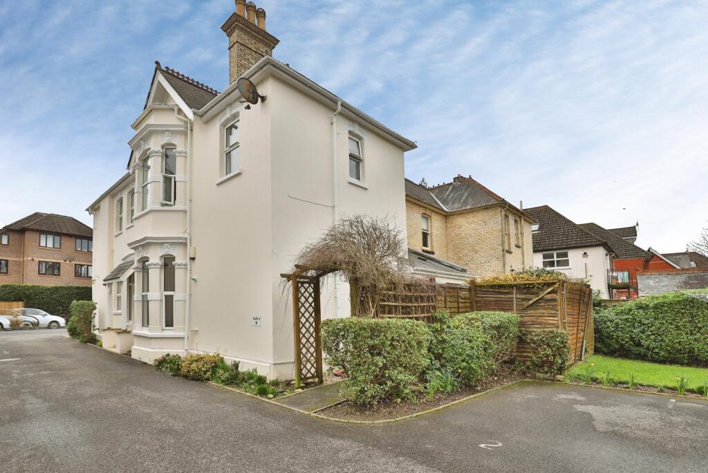 Main image of property: Kingsbridge Road, Lower Parkstone, Poole, Dorset, BH14
