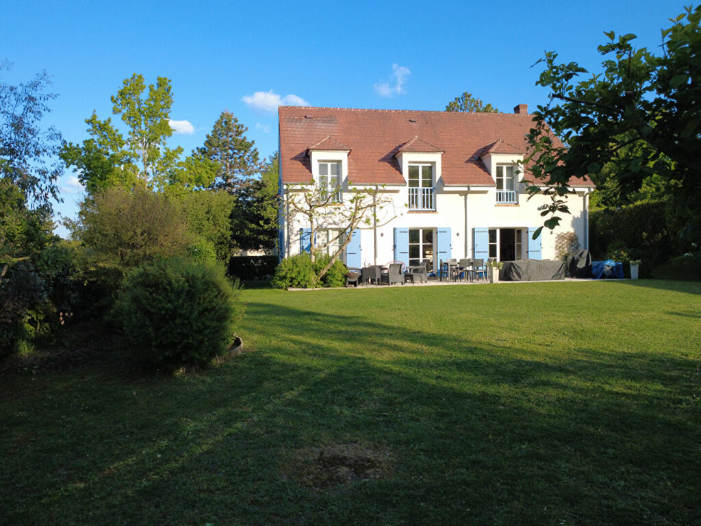 Main image of property: Paris-Isle of France, Yvelines, Vernouillet