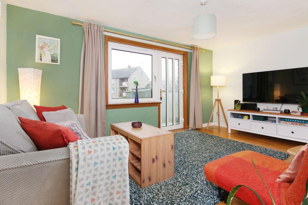 Main image of property: 44/5 Northfield Drive, Edinburgh, EH8 7RH