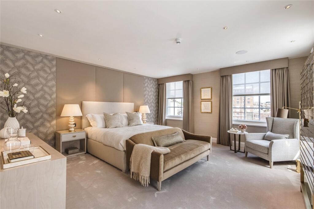 House in London, City of Westminster - More