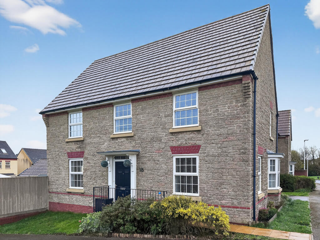 Main image of property: Exmoor Way, Cullompton, Devon, EX15 1TU