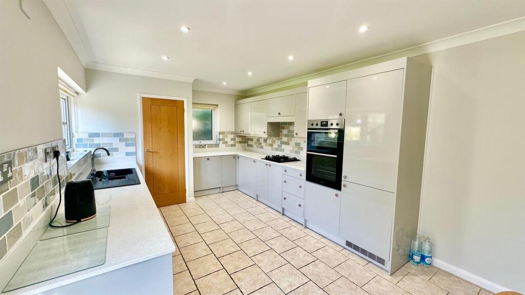 House in Rother, Fairlight - View 5