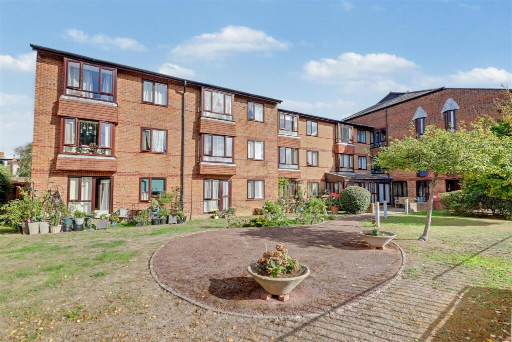 Main image of property: Broadwater Street East, Broadwater, Worthing