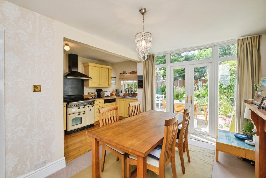 House in Birmingham, West Midlands - More