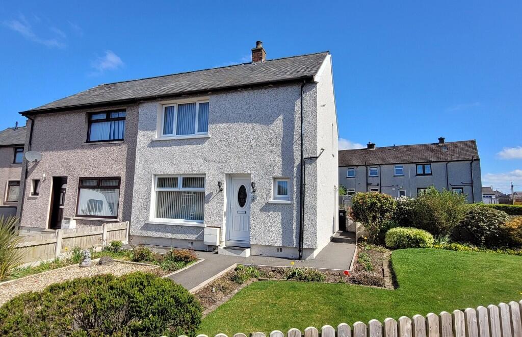 Main image of property: 2 Silverlaw Crescent, Annan, Dumfriesshire, DG12 5EH