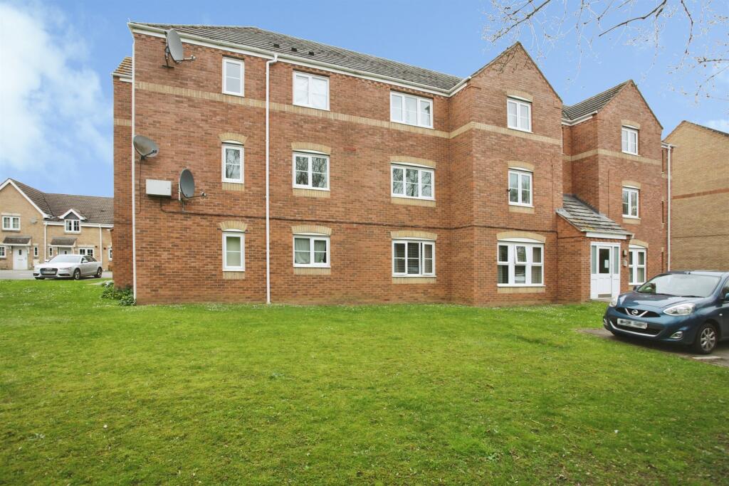 Main image of property: Gardeners End, RUGBY
