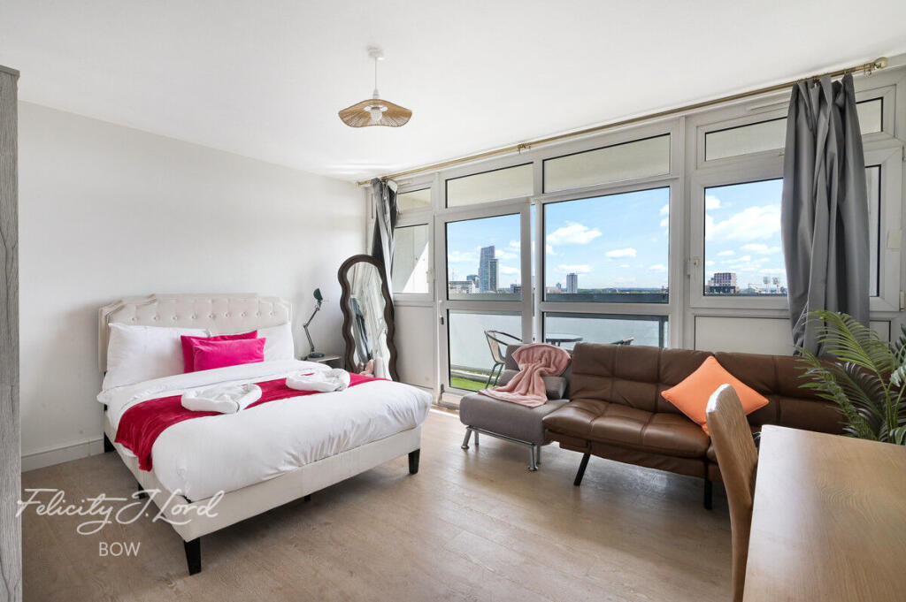 Apartment in London - View 4