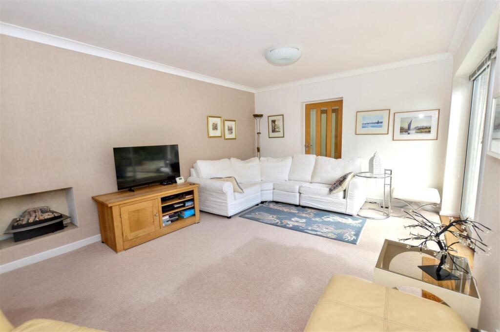 Overstrand Road, Cromer photo 4