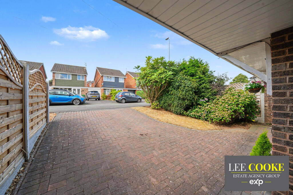 House in Wolverhampton - View 4