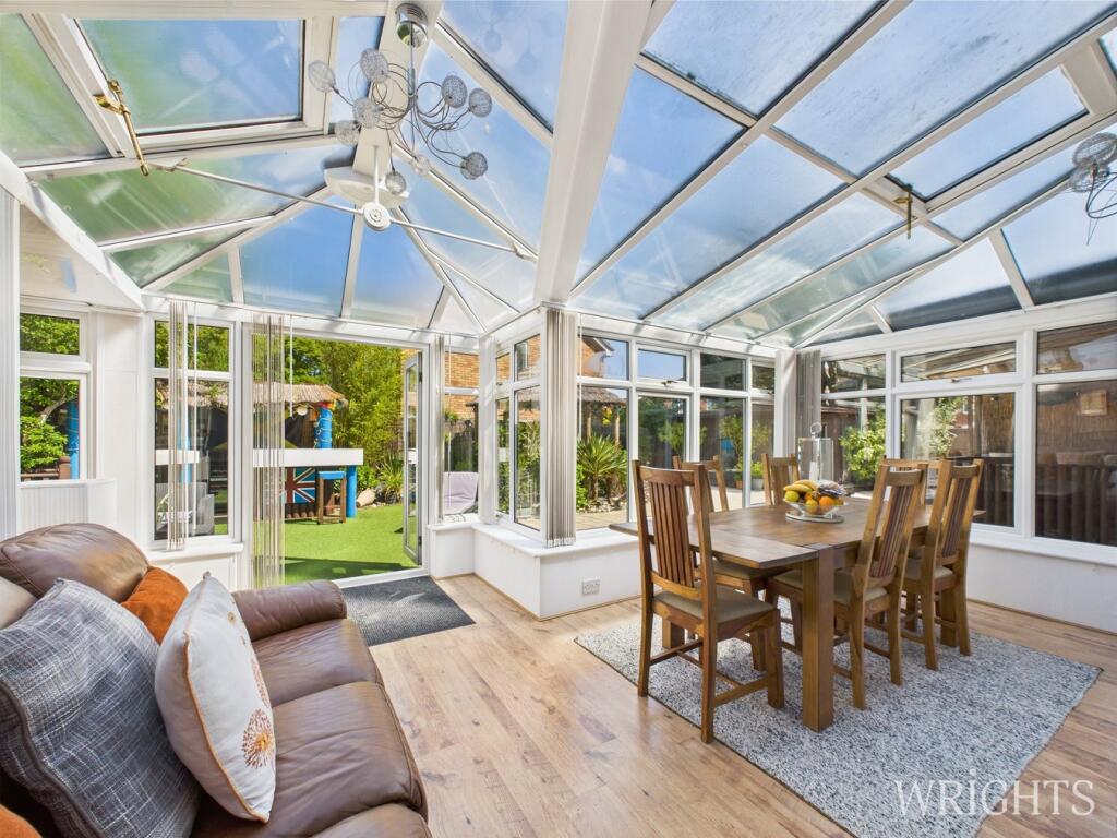 Bader Close, Welwyn Garden City, AL7 - View 2