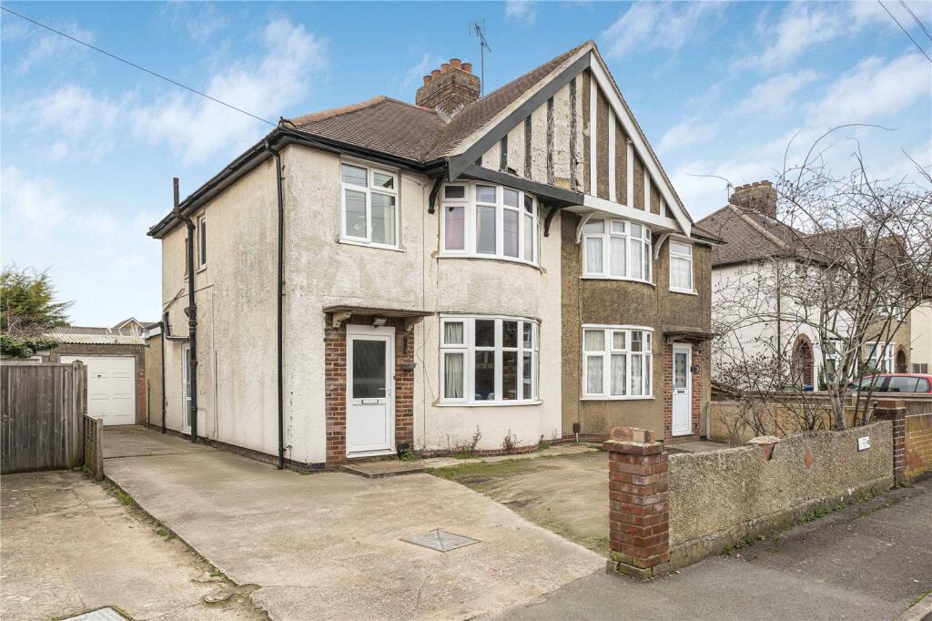 Main image of property: Langley Close, Headington, Oxford, Oxfordshire, OX3
