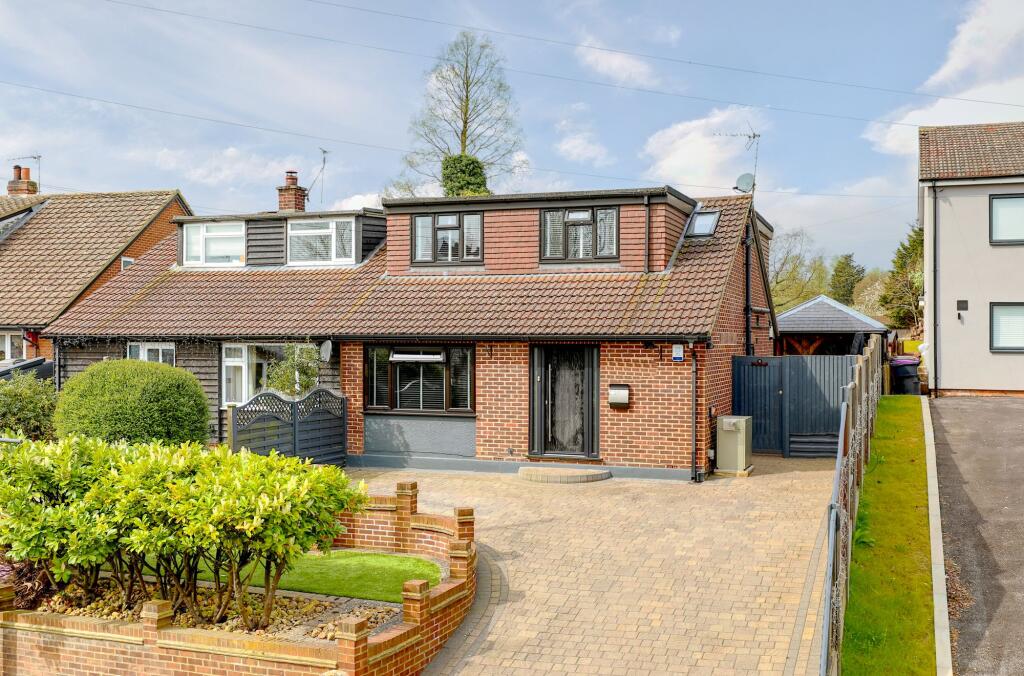 Main image of property: Colliers End, Ware, SG11