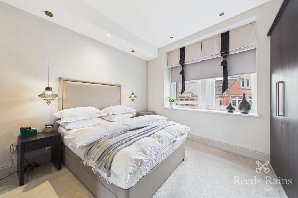 Apartment in Manchester - View 4