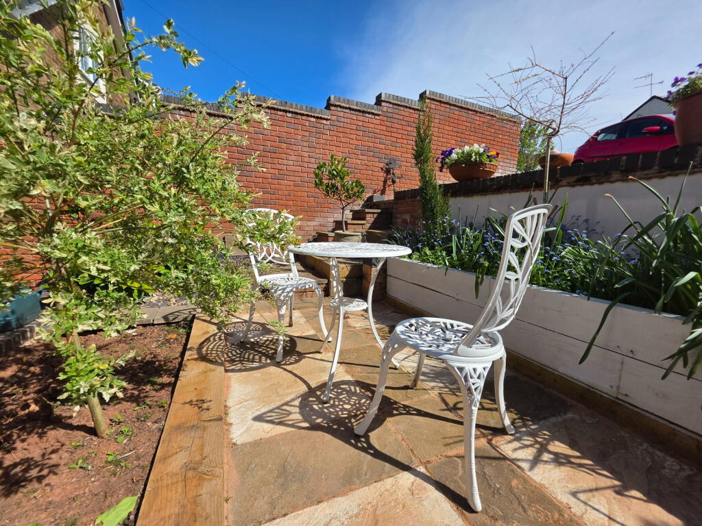 House in South Staffordshire, Kinver - View 3