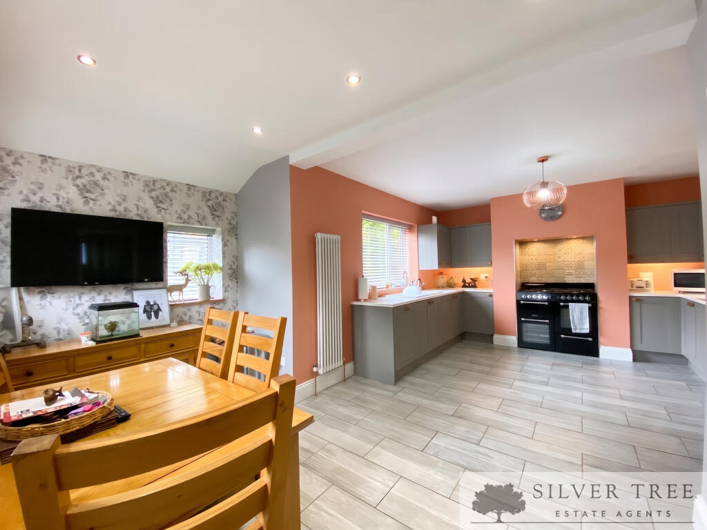 House in Scarborough, North Yorkshire - View 4