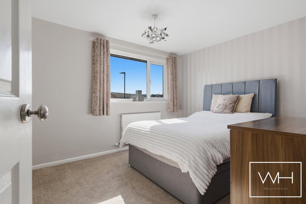 HARPENDEN DRIVE, Dunscroft, Hatfield, DONCASTER  photo 5