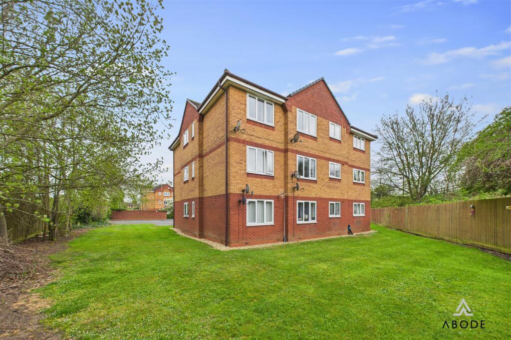 Main image of property: Fontwell Road, Branston, Burton-On-Trent DE14 3BJ