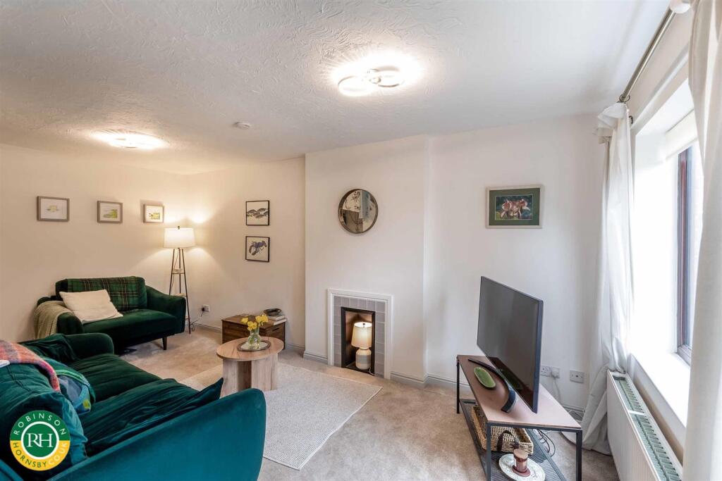 Holly Croft Grove, Tickhill, Doncaster photo 4