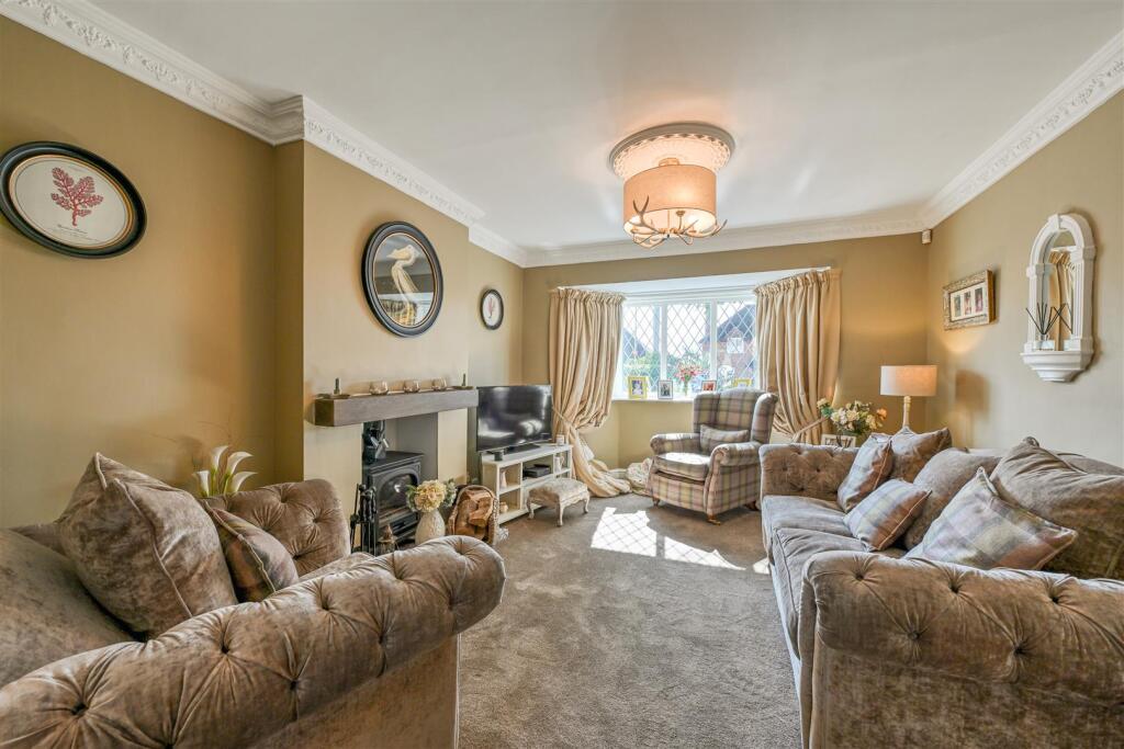 House in Albrighton - View 4