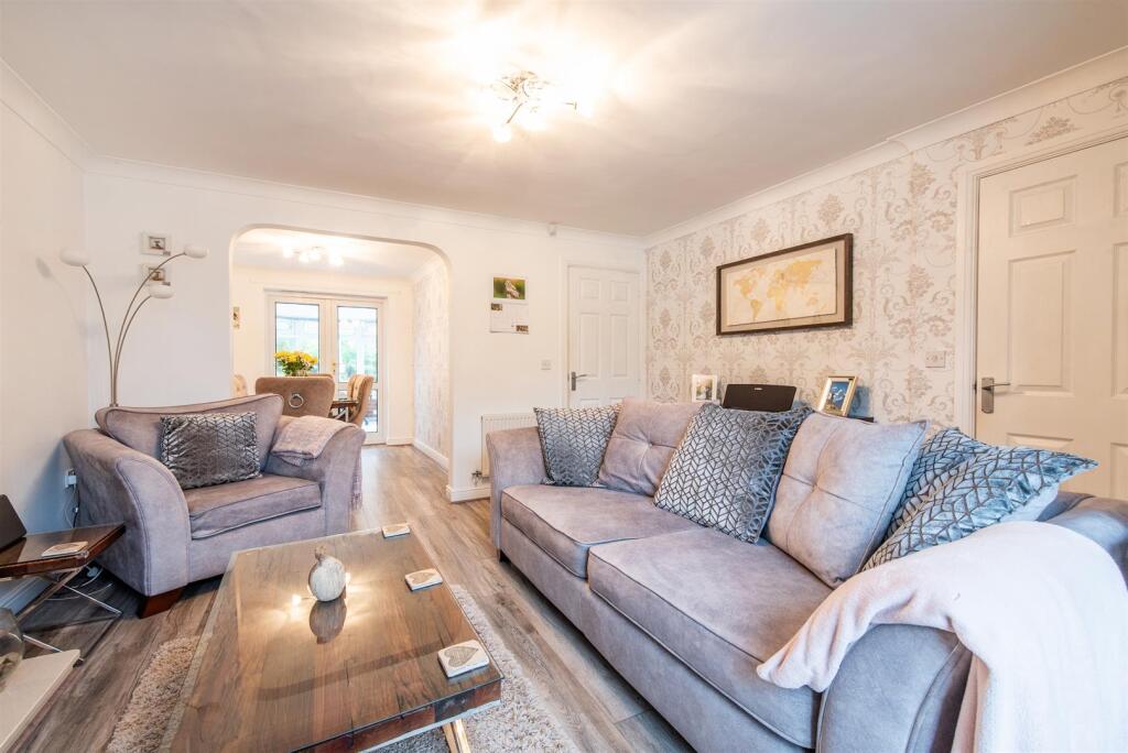 House in Chorley, Eaves Green - View 4