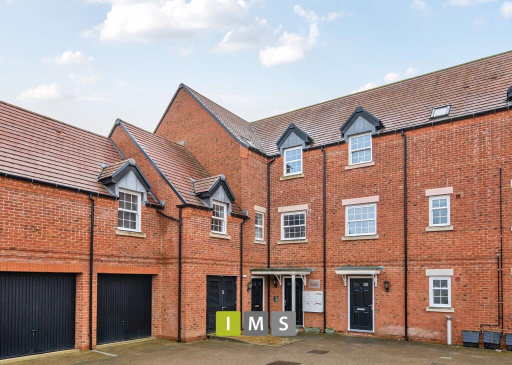 Main image of property: Thirsk Road, Bicester, OX26