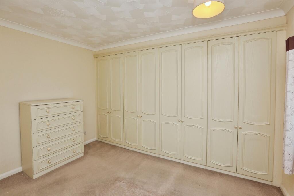 House in Fareham, Hampshire - View 5
